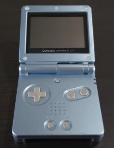 Game Boy Advance SP - Pearl Blue (05)